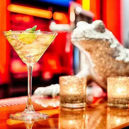 Nyx By Leonardo 曼海姆