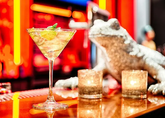 Nyx By Leonardo Mannheim