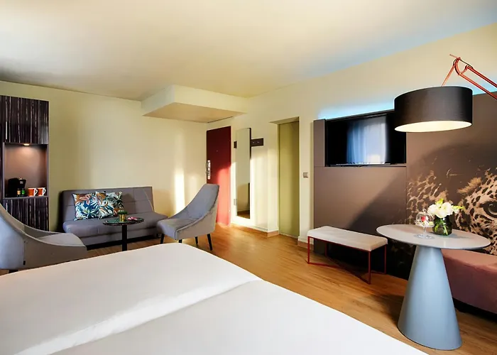 Hotel Nyx By Leonardo